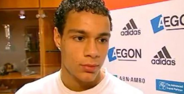 Gregory Van der Wiel odmietol AS Rím