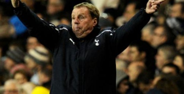 Tréner Harry Redknapp nečakane končí na lavičke Tottenhamu