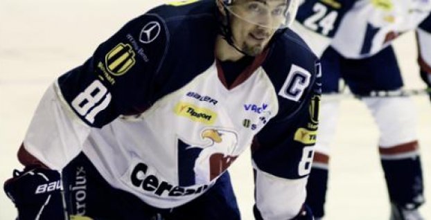 Miroslav Šatan trénoval so Slovanom, rozhoduje sa či ostane