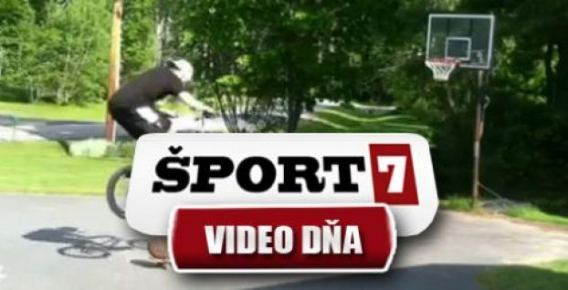 VIDEO DŇA: Nádherný basketbalový trik s BMX a skateboardom