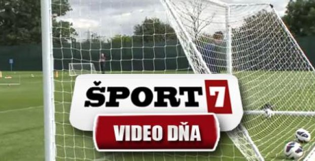 VIDEO DŇA: Balotelli, Sinclair, Milner a Kolarov trénovali priame kopy