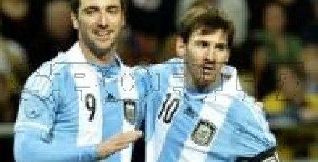 Messi vracal počas zápasu Argentíny s Bolíviou