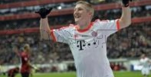 Schweinsteiger sa podrobil operácii členka