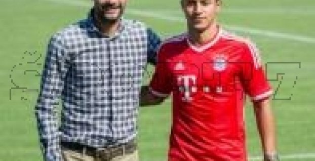 Bayern oficiálne predstavil Thiaga Alcantaru