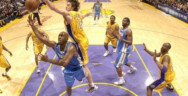 NBA Report: Billups vystrieľal triumf nad Los Angeles Lakers + Video TOP10 akcií