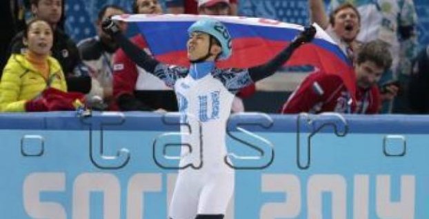 ZOH14-Šortrek: Rus Victor An získal zlato na 500 m (2)