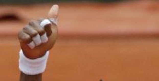 Tenis-Roland: Monfils do 3. kola dvojhry (8)