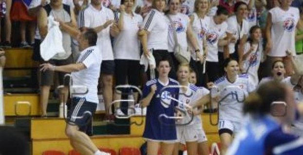 Hádzaná: Slovenky postúpili na ME, tréner Poloz: 