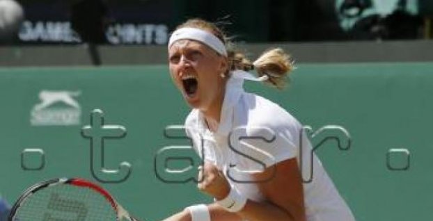 Tenis-Wimbledon: Kvitová prvou finalistkou ženskej dvojhry