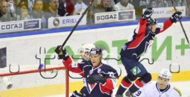 KHL: Slovan vstúpil do sezóny víťazstvom 5:2 nad Medveščakom, hetrik Nagya