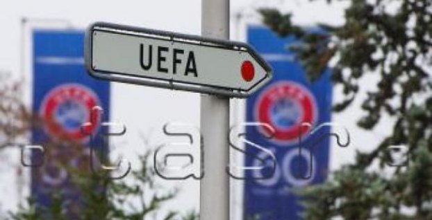 UEFA potvrdila tresty pre Srbsko a Albánsko