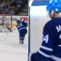 VIDEO: Auston Matthews krásnou strelou zápästím rozhodol predĺženie šlágra so Chicagom