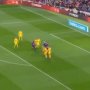 VIDEO: Messi nádherným gólom z priameho kopu rozhodol šláger s Atléticom. Radoval sa zo 600. gólu v kariére