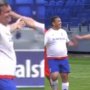VIDEO: Kapitán ako má byť: Andrej Danko hviezdou futbalového turnaja politikov